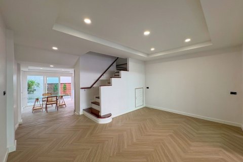 Townhouse à Sai Mai, Bangkok, Thaïlande 4 chambres № 164239 - photo 5