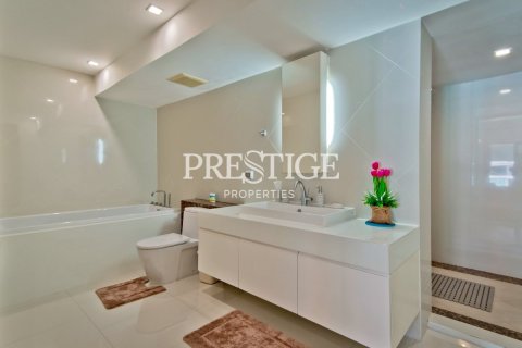 Condominio de 3 dormitorios en Pattaya, Tailandia № 209919 - foto 7