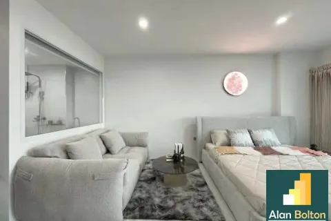 Estudio en el condominio en Jomtien Beach, Pattaya, Tailandia № 210673 - foto 9