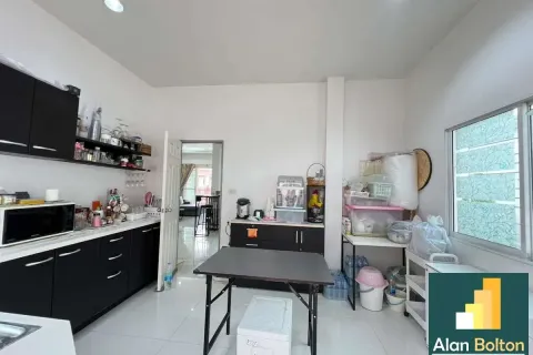Casa de 3 dormitorios en Pattaya, Tailandia № 210674 - foto 9