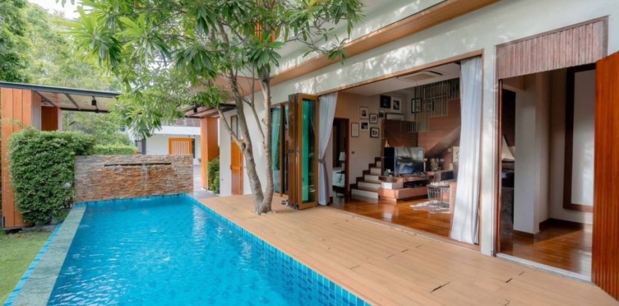 Вилла в Хуа Хине, Таиланд с 3 спальнями  № 160157