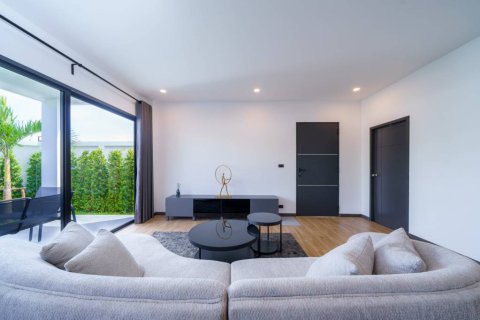 Villa in Pattaya, Thailand 4 bedrooms № 160159 - photo 4