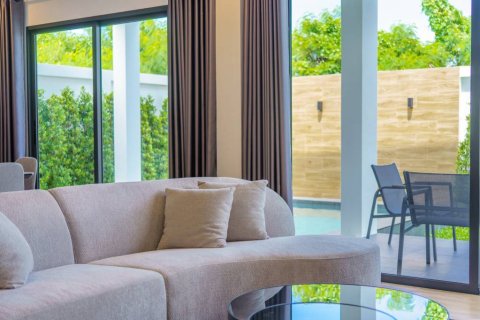 Villa in Pattaya, Thailand 4 bedrooms № 160159 - photo 5