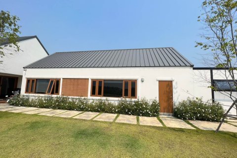 Коммерческая недвижимость в Чиангмае, Таиланд 330м2  № 162783 - фото 4