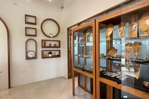 Коммерческая недвижимость в Чиангмае, Таиланд 330м2  № 162783 - фото 16