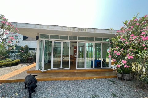 Commercial property in Chiang Mai, Thailand 330 sq.m. № 162783 - photo 6