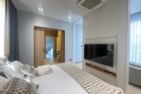 House in Chiang Mai, Thailand 4 bedrooms № 162777 - photo 13