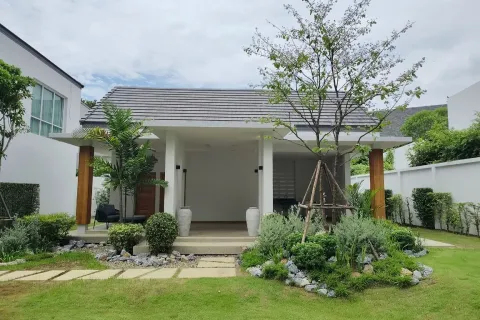 Villa in Chiang Mai, Thailand 4 bedrooms № 162779 - photo 18