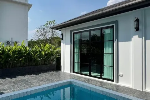 Villa in Chiang Mai, Thailand 5 bedrooms № 162782 - photo 12