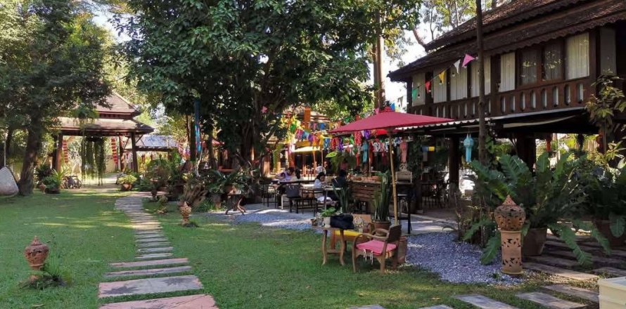 Propriété commerciale à Chiang Mai, Thaïlande 600 m2 № 162781