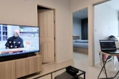 Studio dans le Condo à Huai Khwang, Bangkok, Thaïlande № 153407 - photo 2