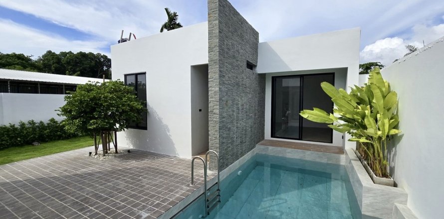 Villa à Phuket, Thaïlande 3 chambres № 153410