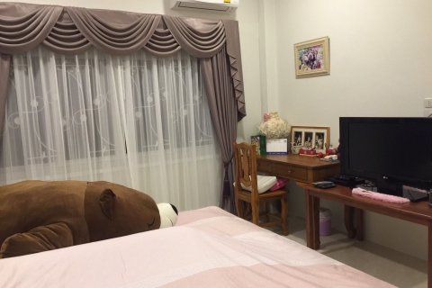 Вилла в Хуа Хине, Таиланд с 7 спальнями  № 153411 - фото 19