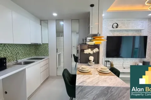 Condominio de 1 dormitorio en Jomtien Beach, Pattaya, Tailandia № 211056 - foto 3