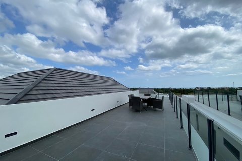 Villa in Hua Hin, Thailand 3 bedrooms № 168393 - photo 24