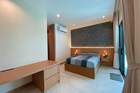 Villa in Hua Hin, Thailand 3 bedrooms № 168361 - photo 27