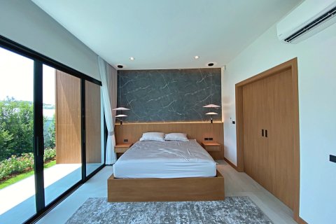 Villa in Hua Hin, Thailand 3 bedrooms № 168361 - photo 19