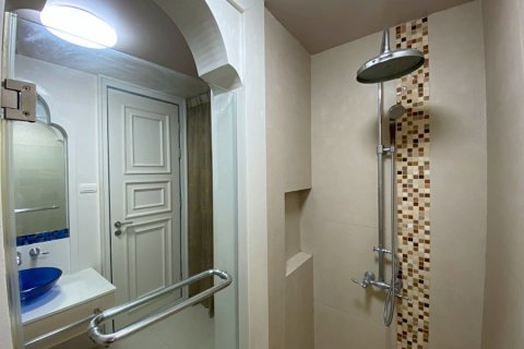 Condo in Hua Hin, Thailand, 1 bedroom  № 168360 - photo 18