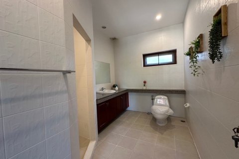 Villa in Hua Hin, Thailand 3 bedrooms № 168394 - photo 25
