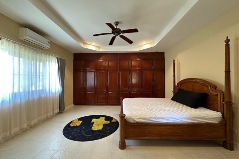 Villa in Hua Hin, Thailand 3 bedrooms № 168394 - photo 15
