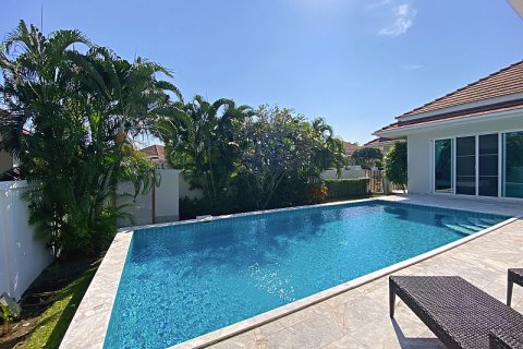 Villa à Hua Hin, Thaïlande 3 chambres № 168395 - photo 3