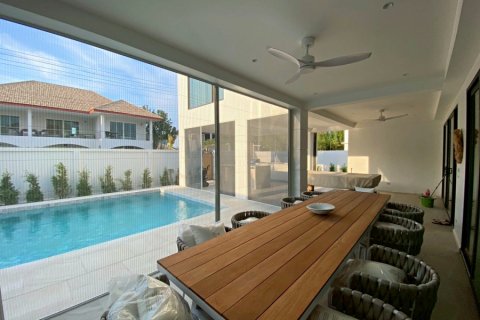 Вилла в Хуа Хине, Таиланд с 4 спальнями № 168362 - фото 13