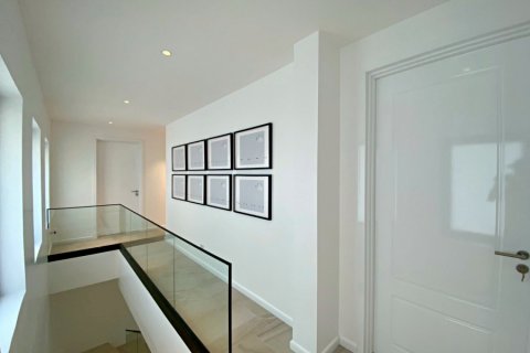 Вилла в Хуа Хине, Таиланд с 4 спальнями № 168362 - фото 14