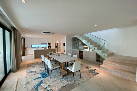 Вилла в Хуа Хине, Таиланд с 4 спальнями № 168362 - фото 8