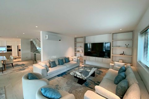 Вилла в Хуа Хине, Таиланд с 4 спальнями № 168362 - фото 9