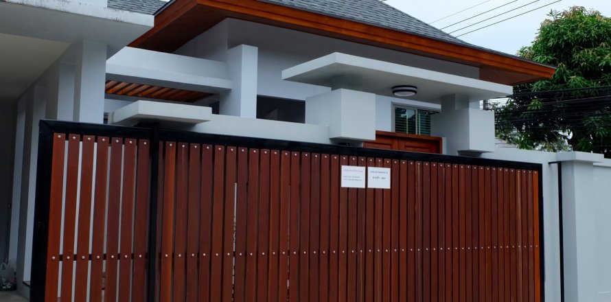 Villa in Phuket, Thailand 2 bedrooms № 137324