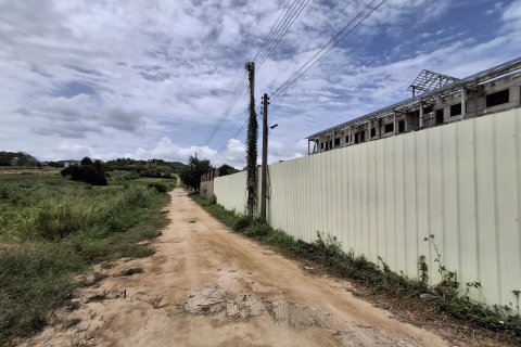 Commercial property in Rayong, Thailand № 137326 - photo 5