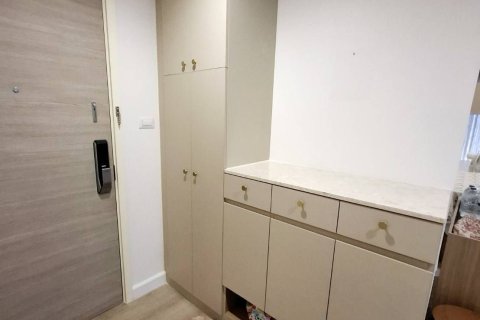 Condo in Yan Nawa, Bangkok, Thailand, 2 bedrooms  № 156894 - photo 15