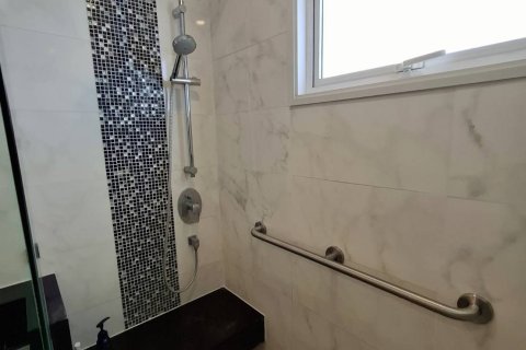 Condo in Yan Nawa, Bangkok, Thailand, 2 bedrooms  № 156894 - photo 10