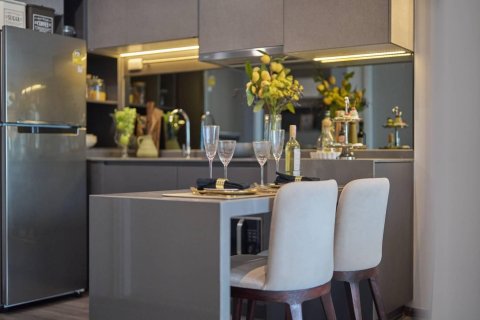 Кондоминиум с 2 спальнями в Банг Раке, Бангкок, Таиланд № 156889 - фото 7