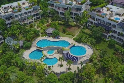 Condo in Phuket, Thailand, 3 bedrooms  № 156891 - photo 2