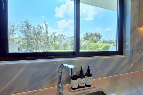 Villa à Hua Hin, Thaïlande 6 chambres № 171997 - photo 13