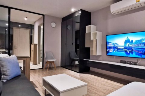 Студия в кондо в Ваттхане, Бангкок, Таиланд № 172000 - фото 6