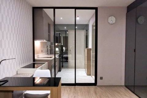 Студия в кондо в Ваттхане, Бангкок, Таиланд № 172000 - фото 7