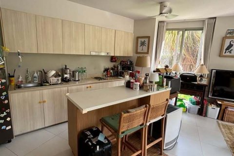 Кондоминиум с 2 спальнями в Ча-аме, Таиланд № 171996 - фото 9