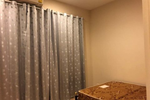 Townhouse in Nonthaburi, Thailand 3 bedrooms № 171999 - photo 15