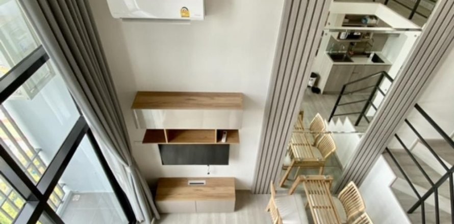 Studio in the Condo in Bang Phlat, Bangkok, Thailand № 172001