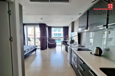 Estudio en el condominio en Pattaya, Tailandia № 213231 - foto 2