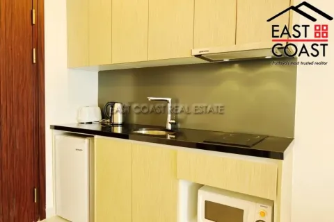 Condominio de 1 dormitorio en Jomtien Beach, Pattaya, Tailandia № 213233 - foto 7