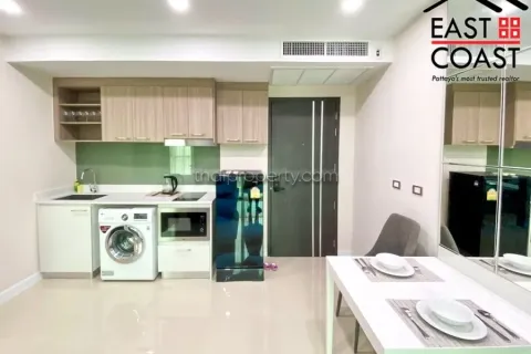 Condominio de 1 dormitorio en Jomtien Beach, Pattaya, Tailandia № 213232 - foto 4