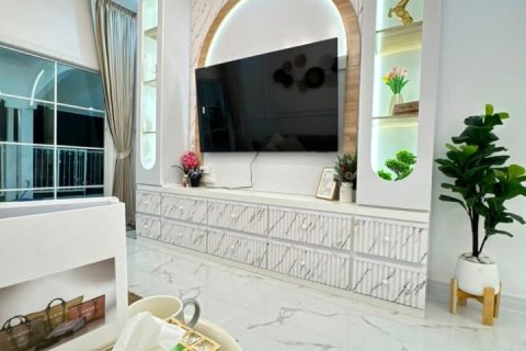 Villa in Pattaya, Thailand 2 Schlafzimmer № 220576 - Foto 6