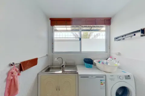 House in Hua Hin, Thailand 3 bedrooms № 163637 - photo 7