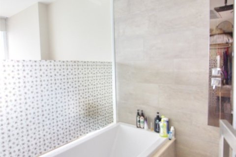 Studio dans le Condo à Pattaya, Thaïlande  № 163635 - photo 10