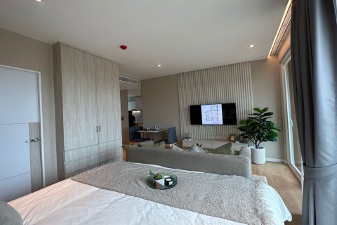 Condo in Phuket, Thailand, 2 bedrooms  № 163640 - photo 8