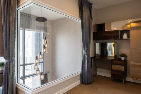 Кондоминиум с 2 спальнями в Клонг Тоэй, Бангкок, Таиланд № 163639 - фото 15