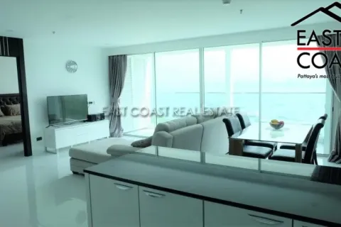 Condominio de 3 dormitorios en Pattaya, Tailandia № 213681